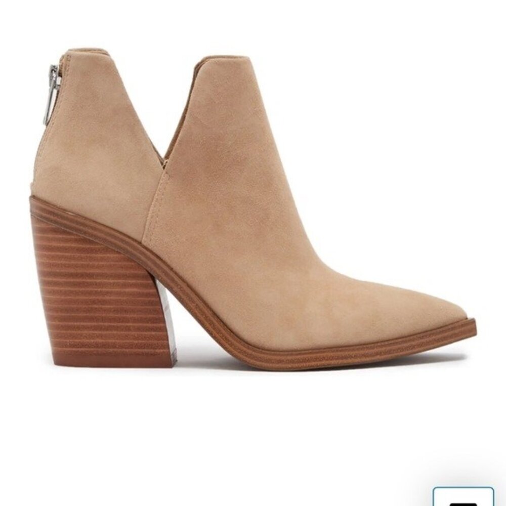 NWT Vince Camuto Gigietta bootie Size 6.5